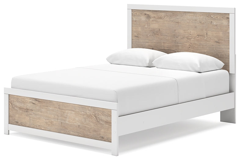 Ashley Express - Charbitt Queen Panel Bed with 2 Nightstands