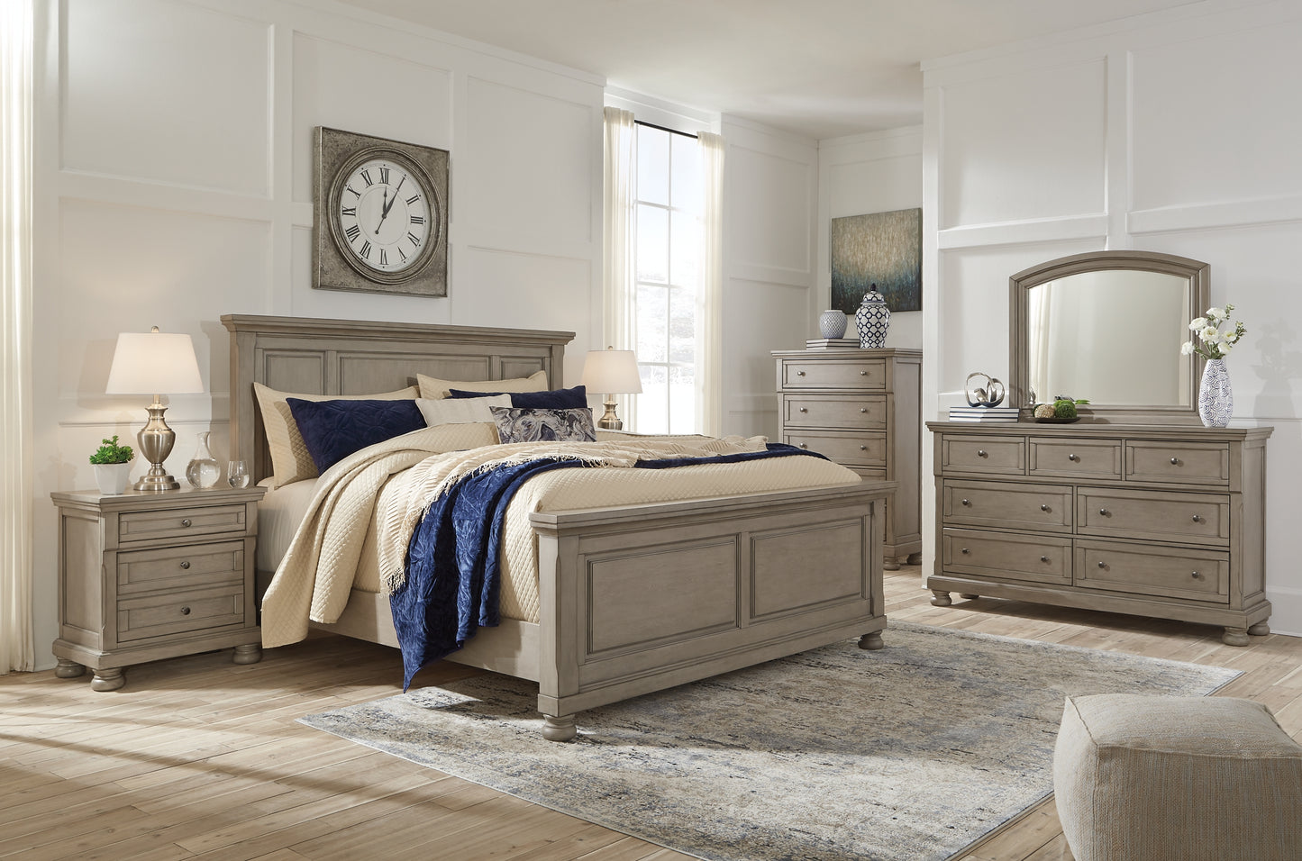 Lettner California King Panel Bed with Dresser